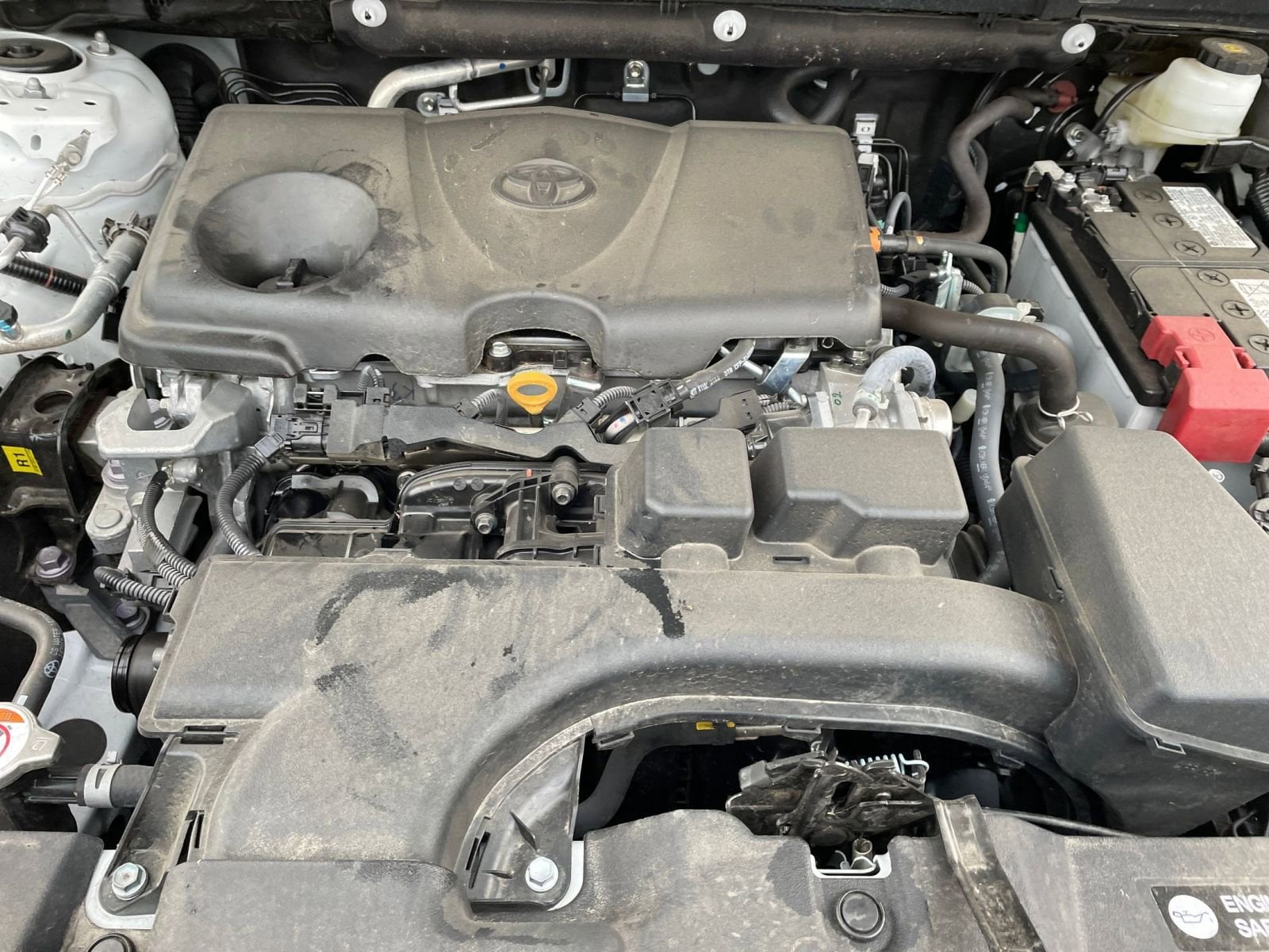 Thumbnail: 2025 Toyota RAV4 - 32