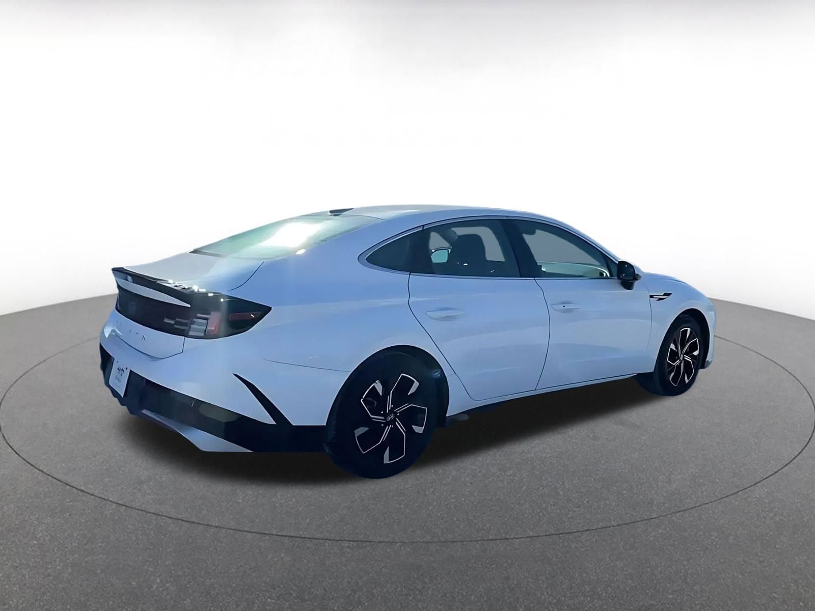 Thumbnail: 2025 Hyundai Sonata - 15