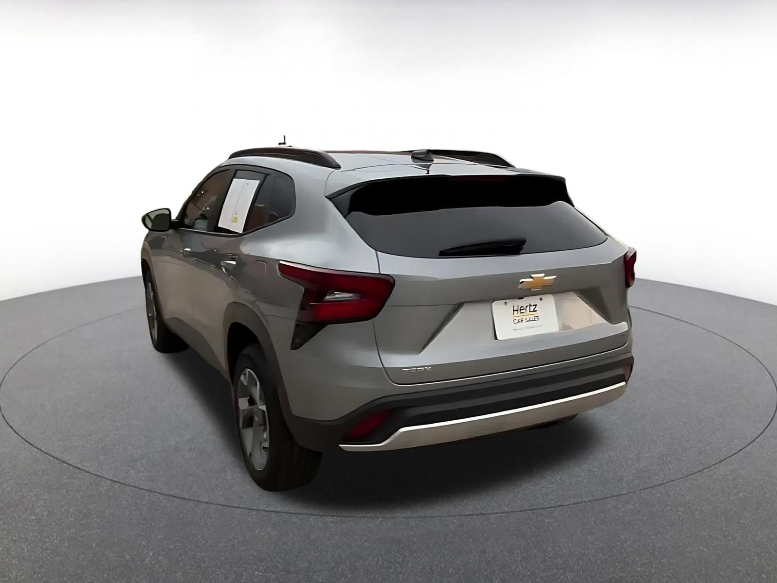 Thumbnail: 2025 Chevrolet Trax - 11