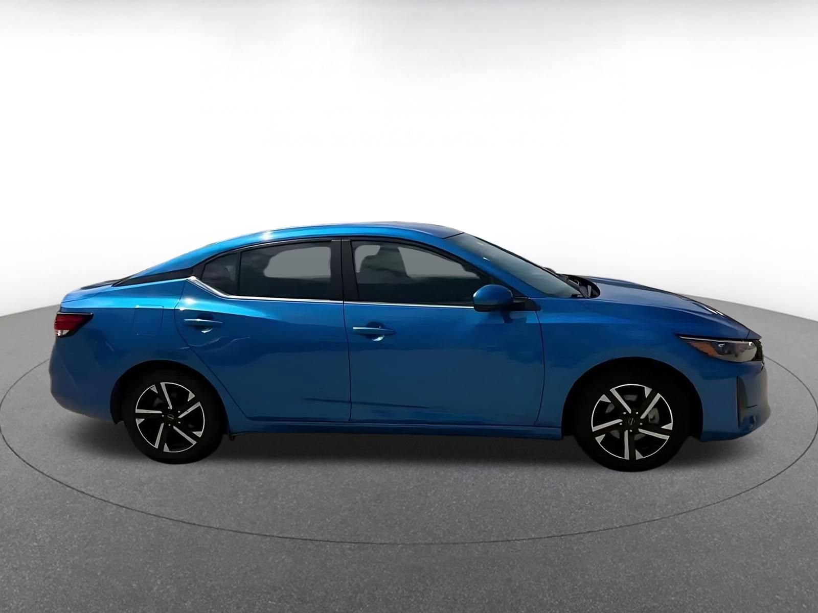 Thumbnail: 2025 Nissan Sentra - 15