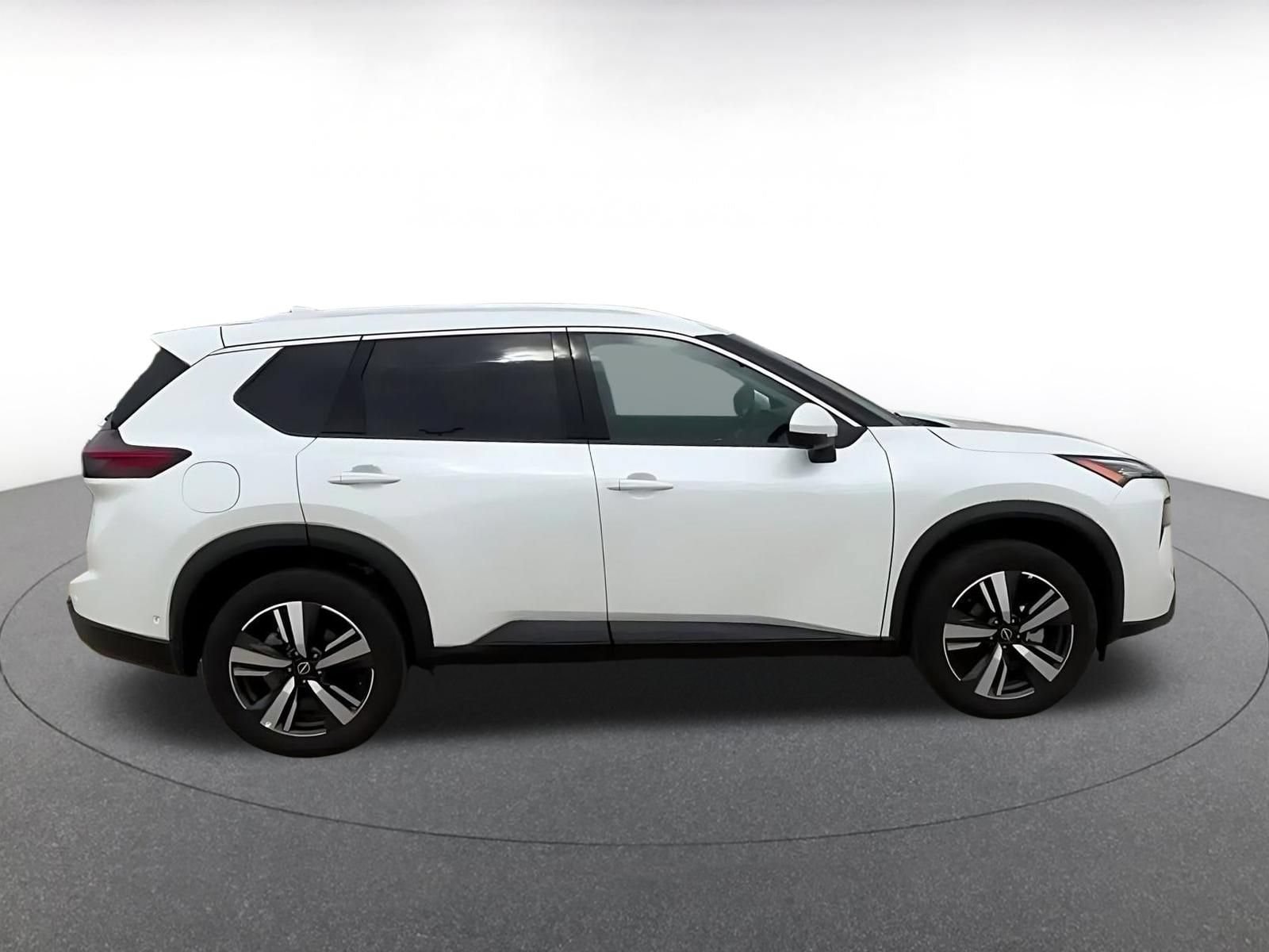 Thumbnail: 2026 Nissan Rogue - 16