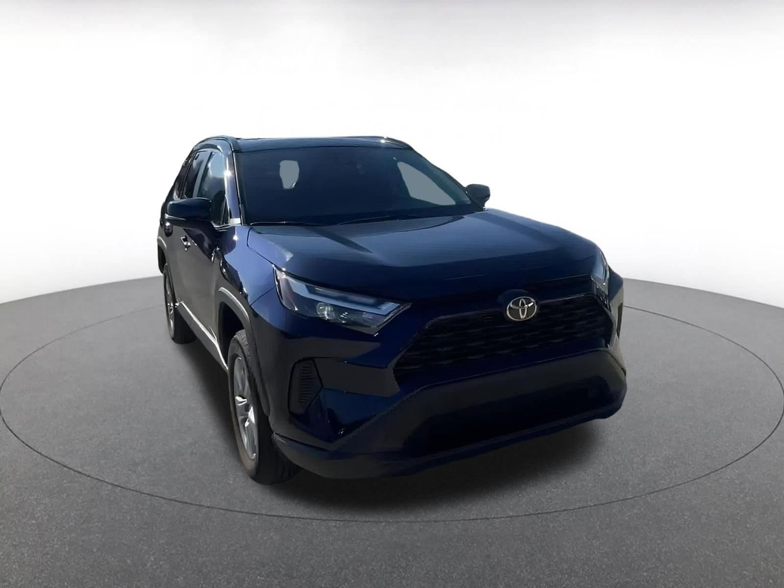 Thumbnail: 2025 Toyota RAV4 - 3