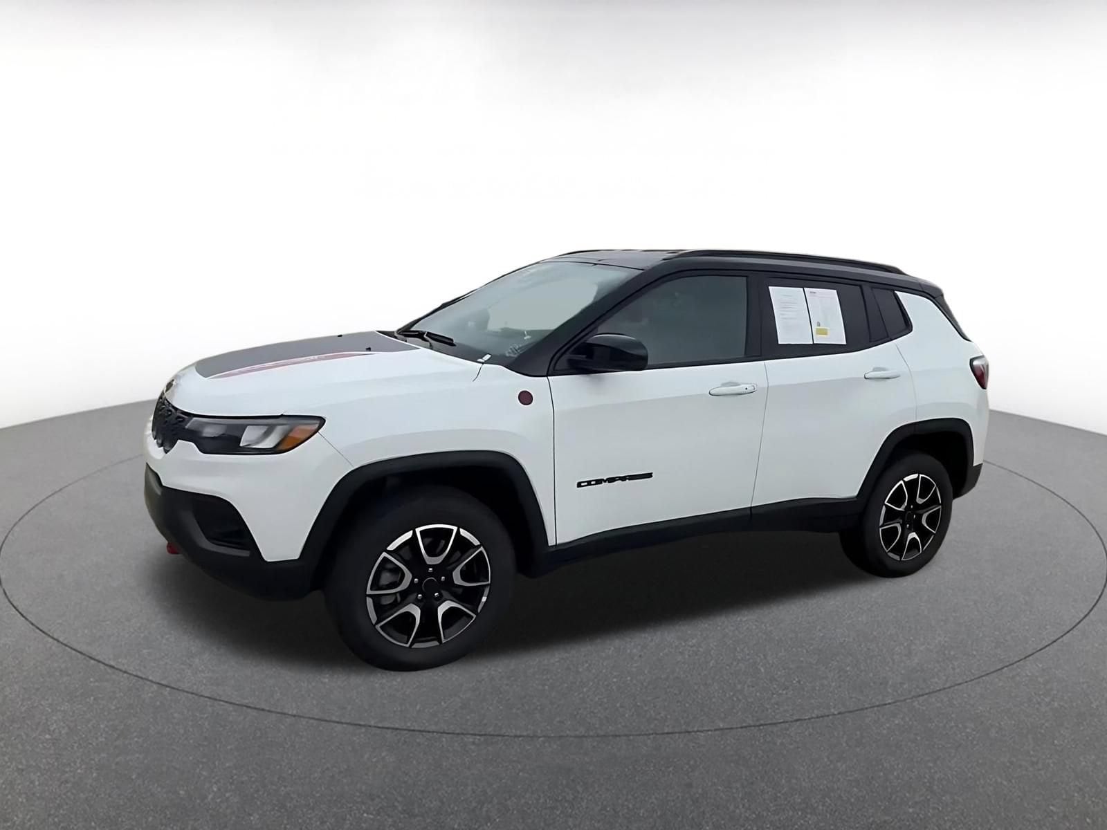Thumbnail: 2025 Jeep Compass - 8