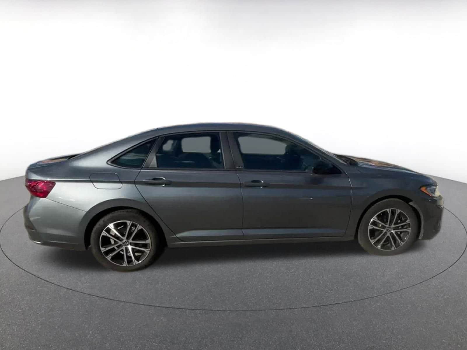 Thumbnail: 2025 Volkswagen Jetta - 16