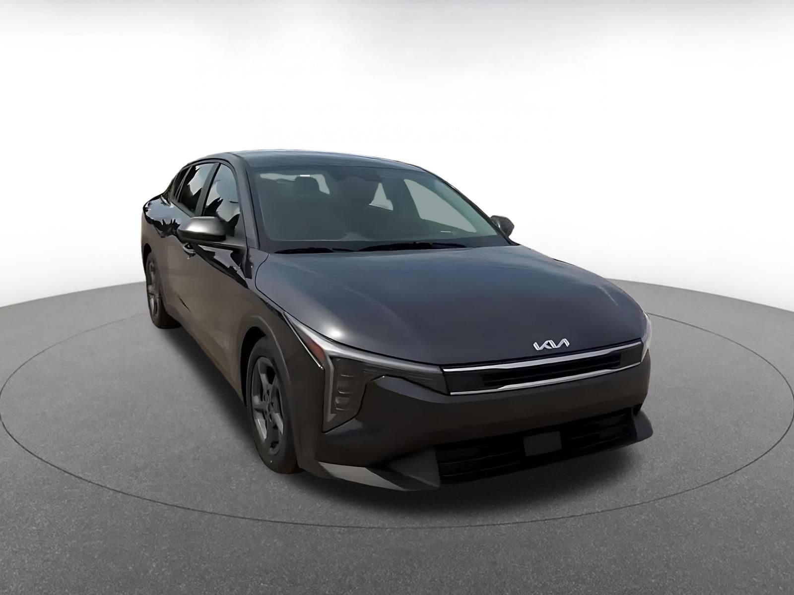 Thumbnail: 2025 Kia K4 - 3
