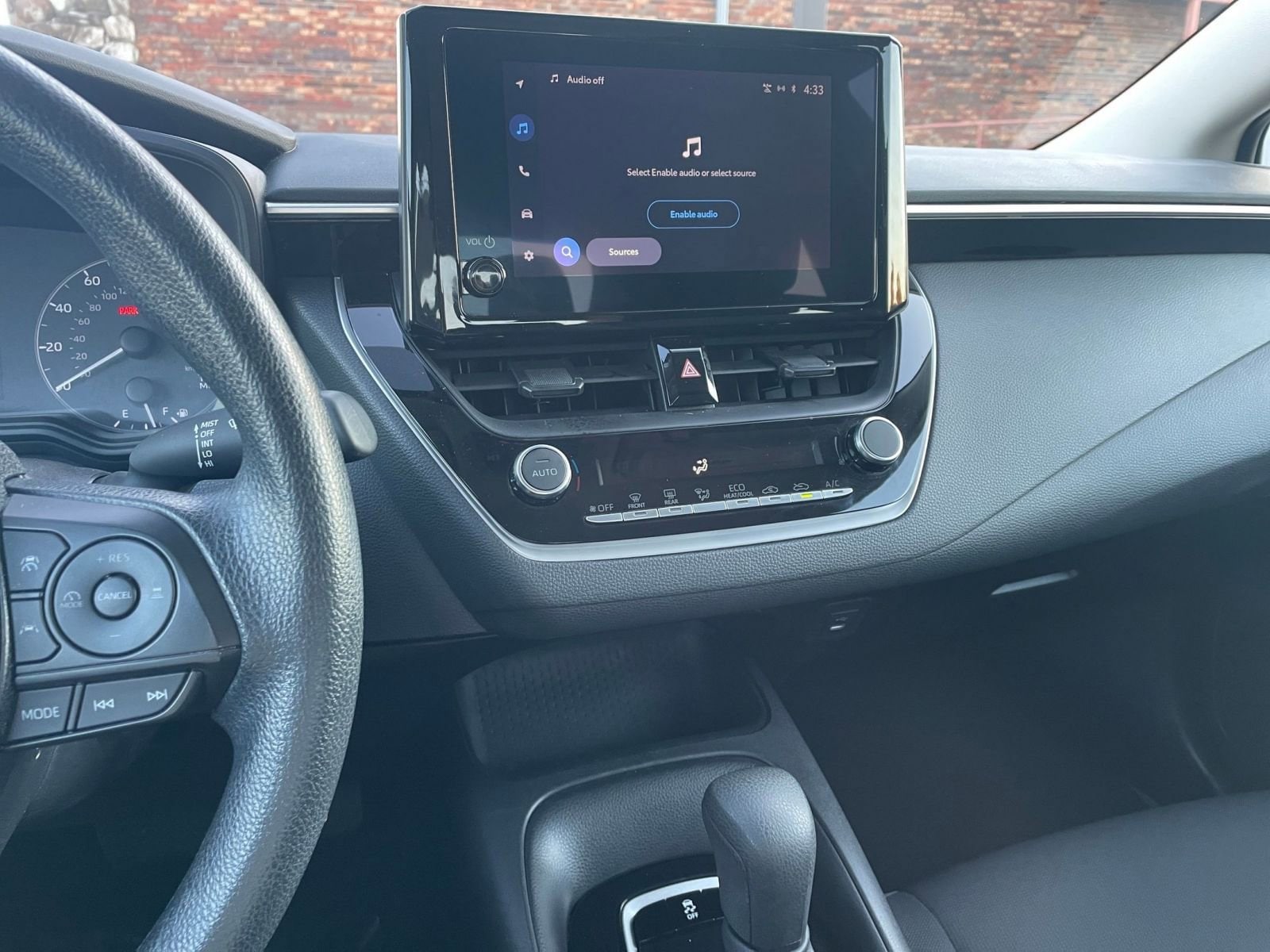 Thumbnail: 2025 Toyota Corolla - 18