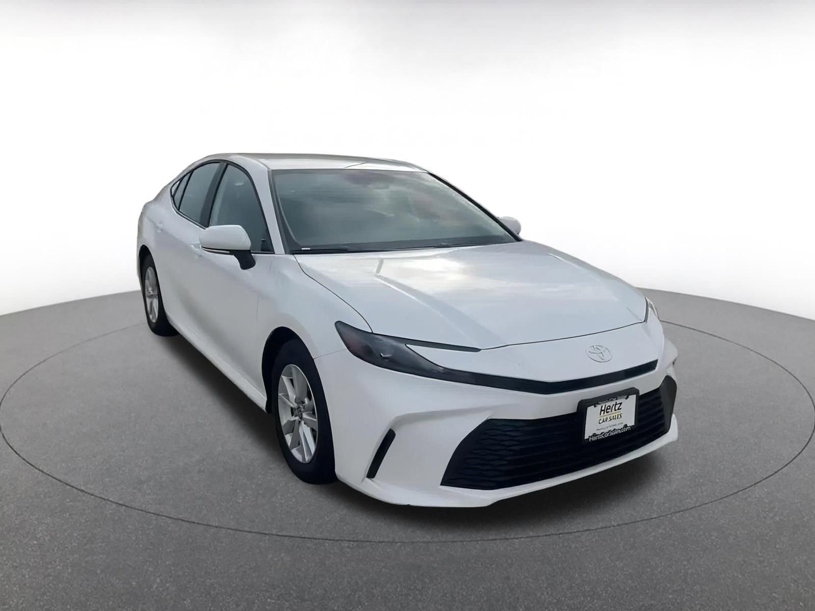 Thumbnail: 2025 Toyota Camry - 3