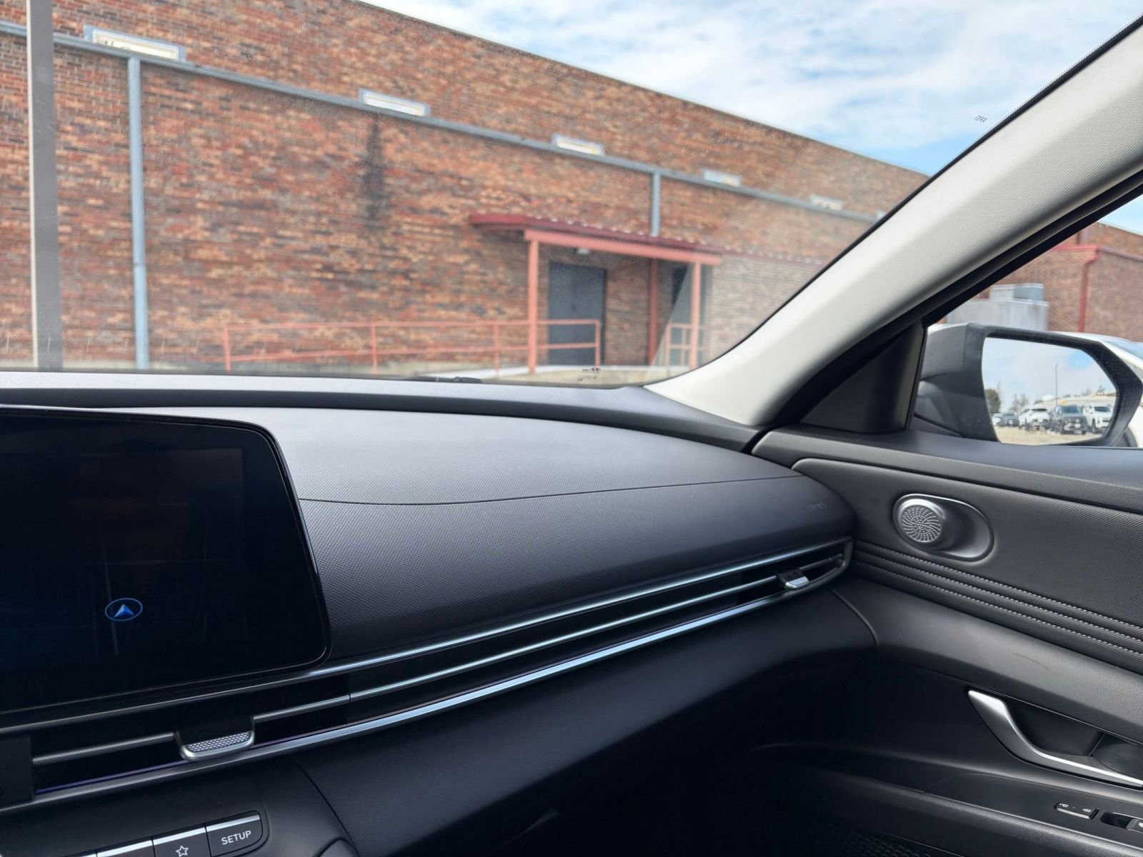 Thumbnail: 2025 Hyundai Elantra - 34