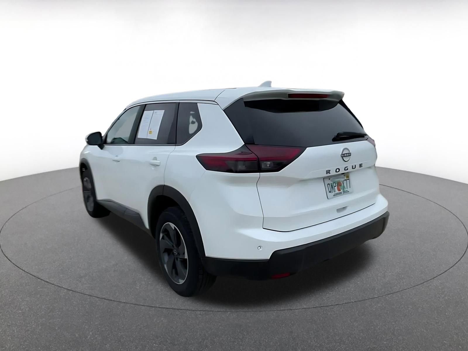 Thumbnail: 2025 Nissan Rogue - 11