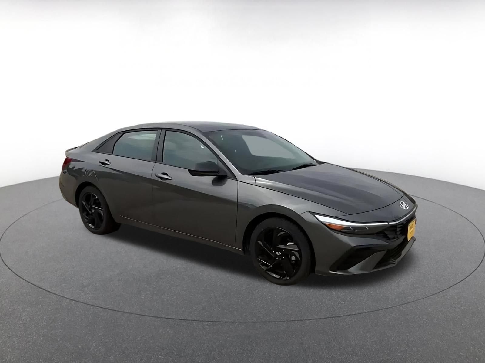 Thumbnail: 2026 Hyundai Elantra - 2
