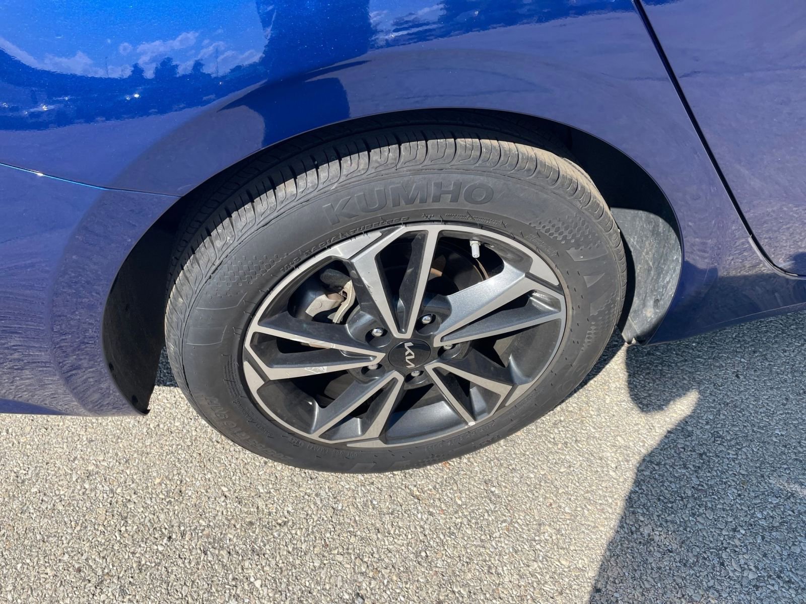 Thumbnail: 2024 Kia Forte - 29