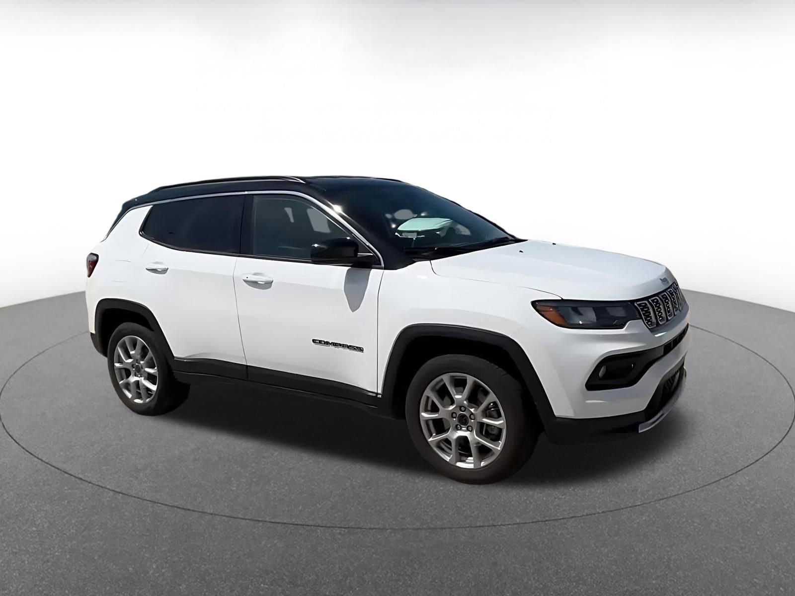 Thumbnail: 2025 Jeep Compass - 2