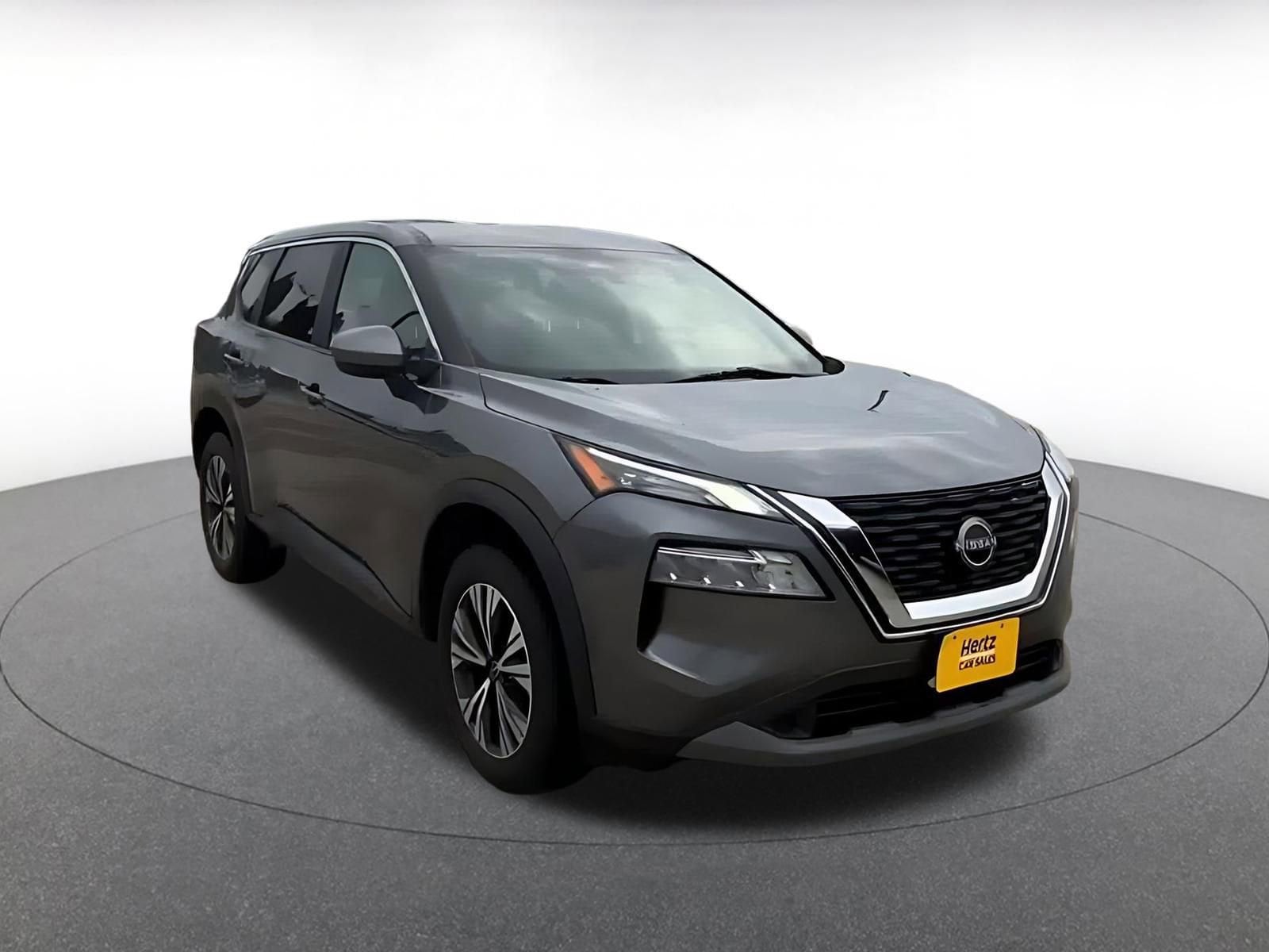 Thumbnail: 2023 Nissan Rogue - 3