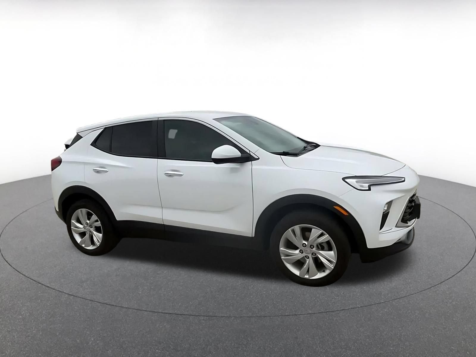 Thumbnail: 2025 Buick Encore GX - 2