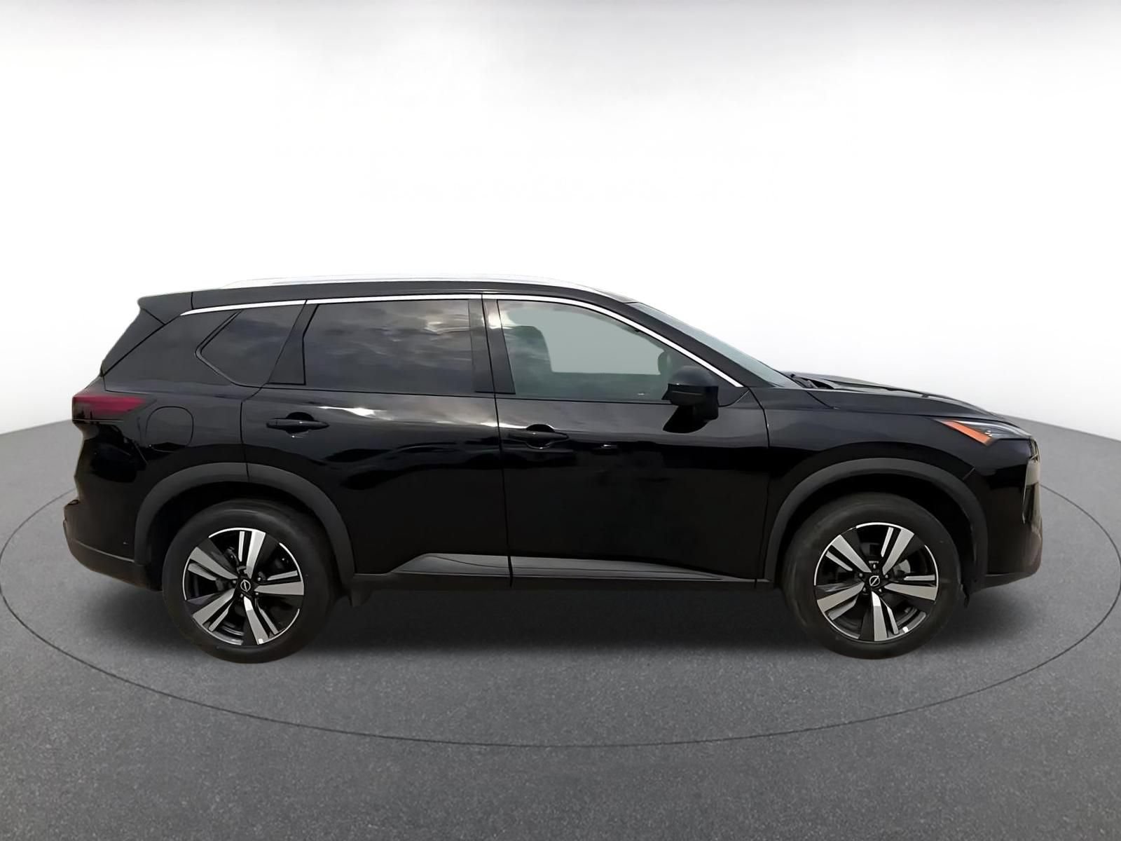 Thumbnail: 2026 Nissan Rogue - 15