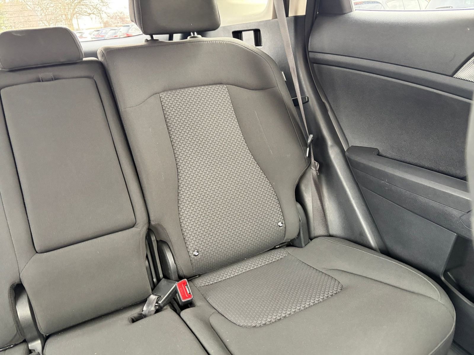 Thumbnail: 2025 Kia Sportage - 35