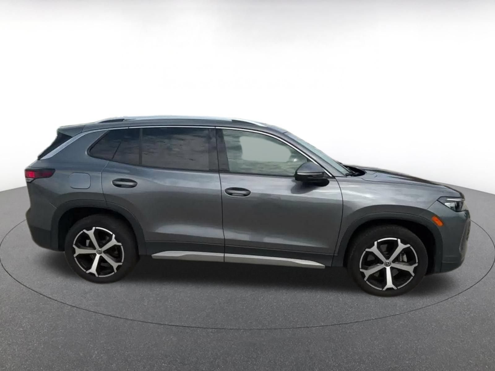 Thumbnail: 2026 Volkswagen Tiguan - 15