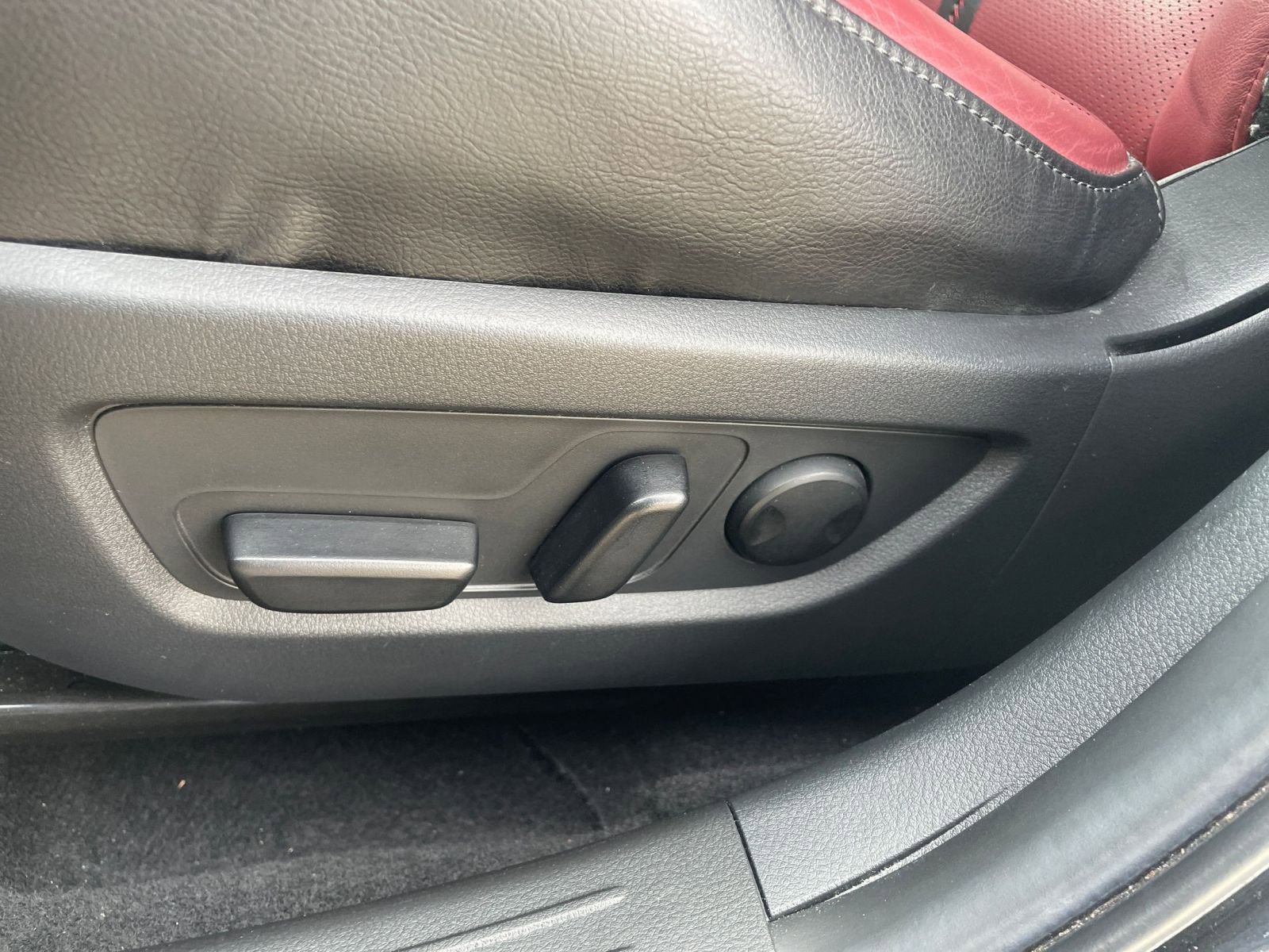 Thumbnail: 2025 Mazda CX-50 - 22