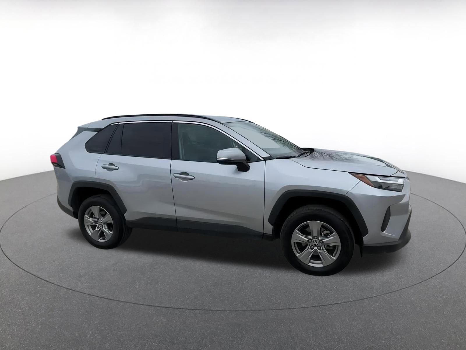 Thumbnail: 2025 Toyota RAV4 - 2