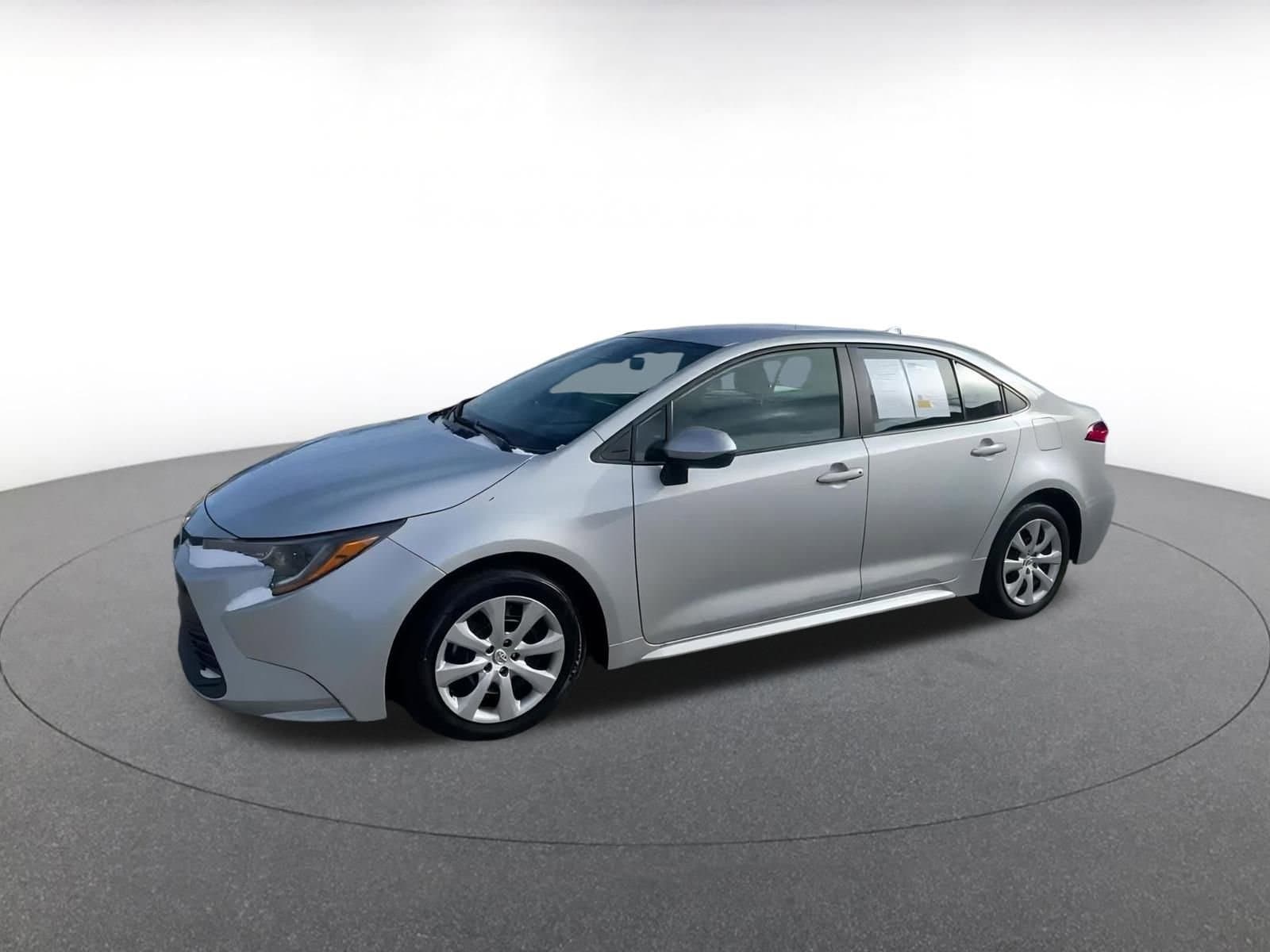 Thumbnail: 2025 Toyota Corolla - 8