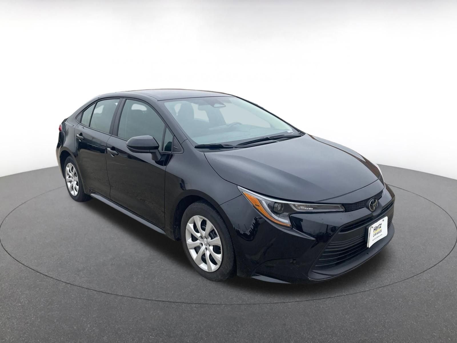 Thumbnail: 2025 Toyota Corolla - 1