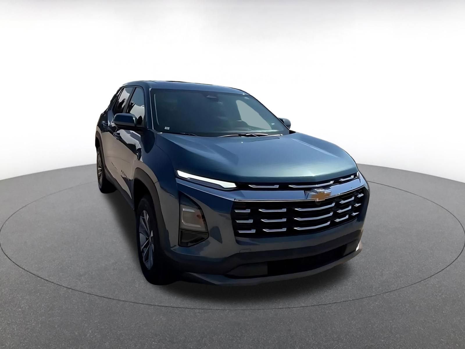 Thumbnail: 2025 Chevrolet Equinox - 3