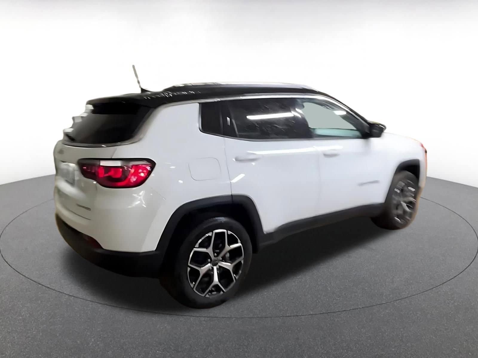 Thumbnail: 2025 Jeep Compass - 14
