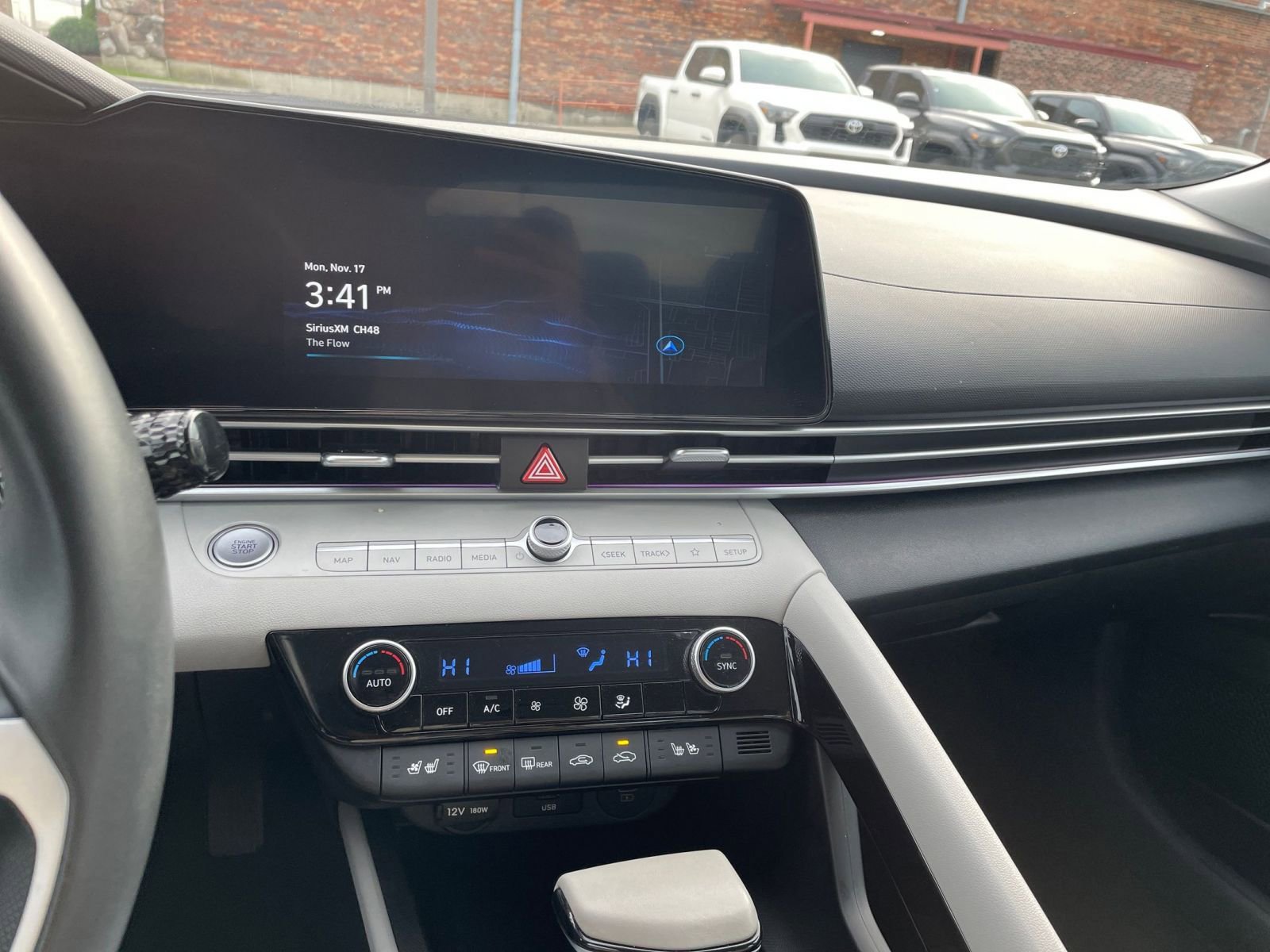 Thumbnail: 2025 Hyundai Elantra - 18