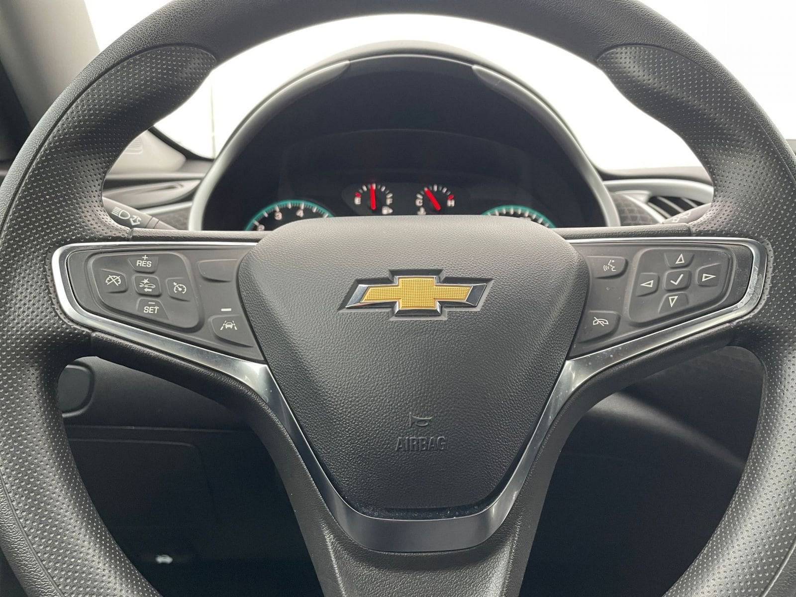 Thumbnail: 2024 Chevrolet Malibu - 28