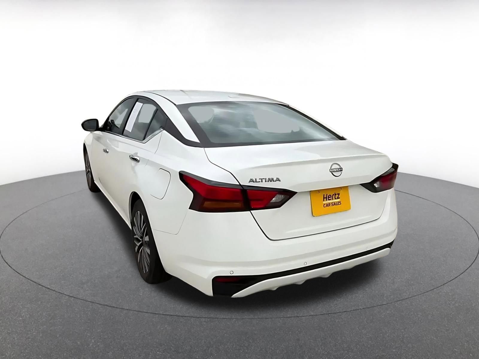 Thumbnail: 2025 Nissan Altima - 11