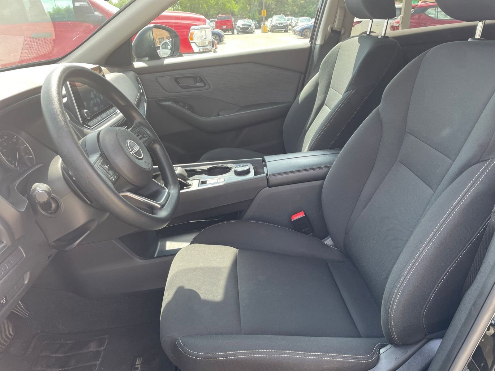 Thumbnail: 2023 Nissan Rogue - 27