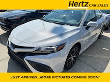 2023 Toyota Camry SE -
                Des Plaines, IL