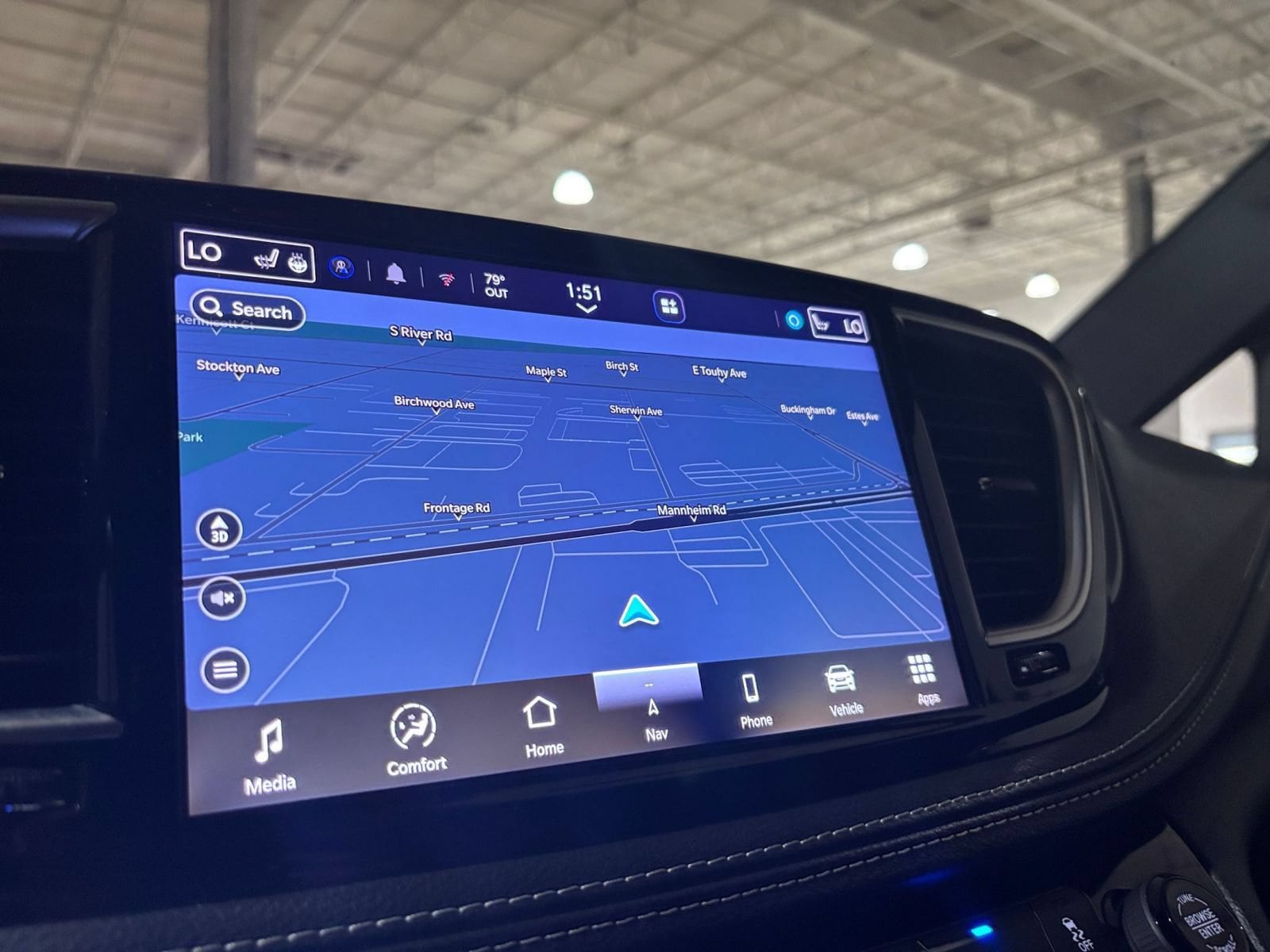 Thumbnail: 2025 Chrysler Pacifica - 19
