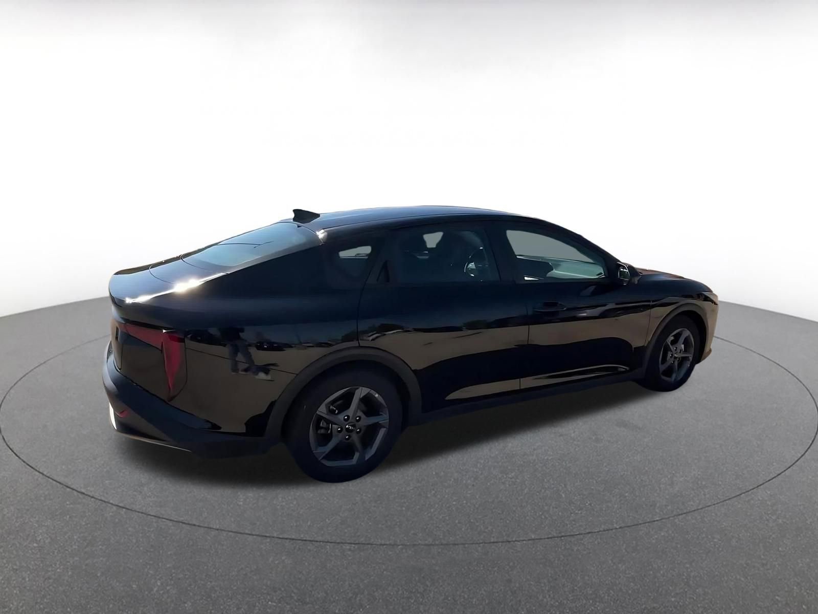 Thumbnail: 2025 Kia K4 - 14