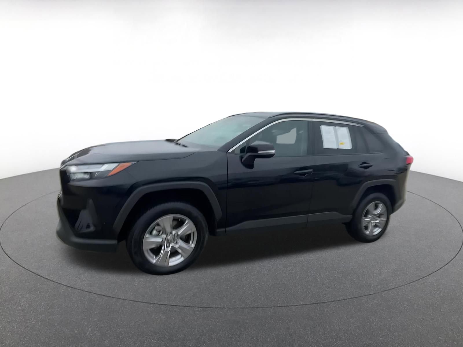 Thumbnail: 2025 Toyota RAV4 - 8