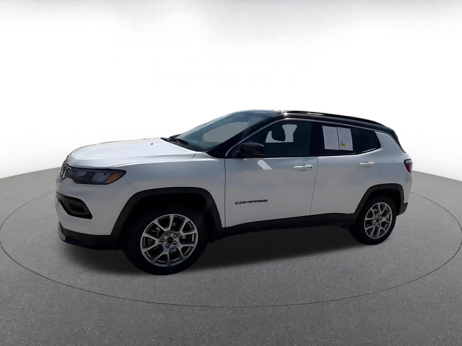 Thumbnail: 2025 Jeep Compass - 8