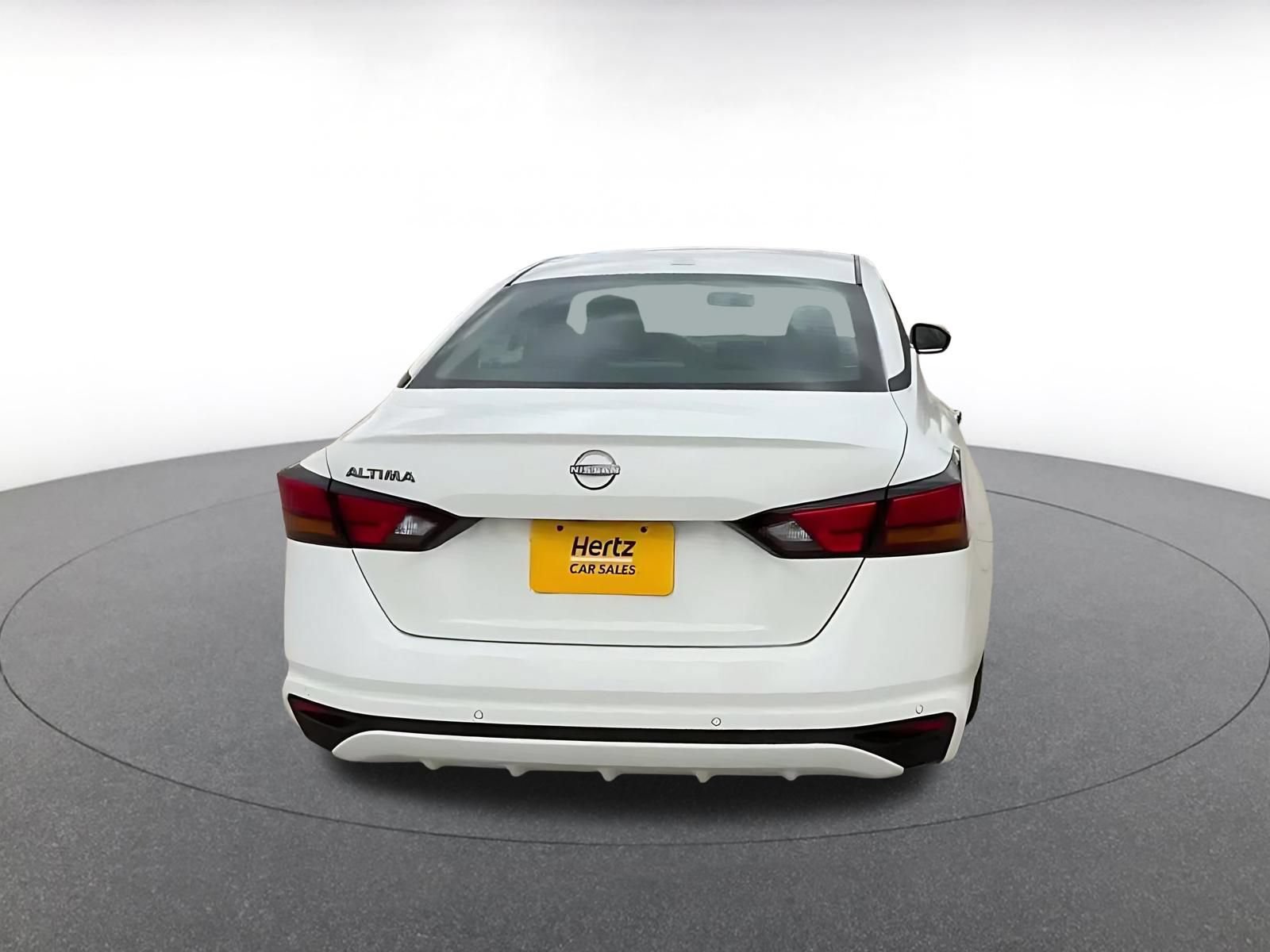 Thumbnail: 2025 Nissan Altima - 10