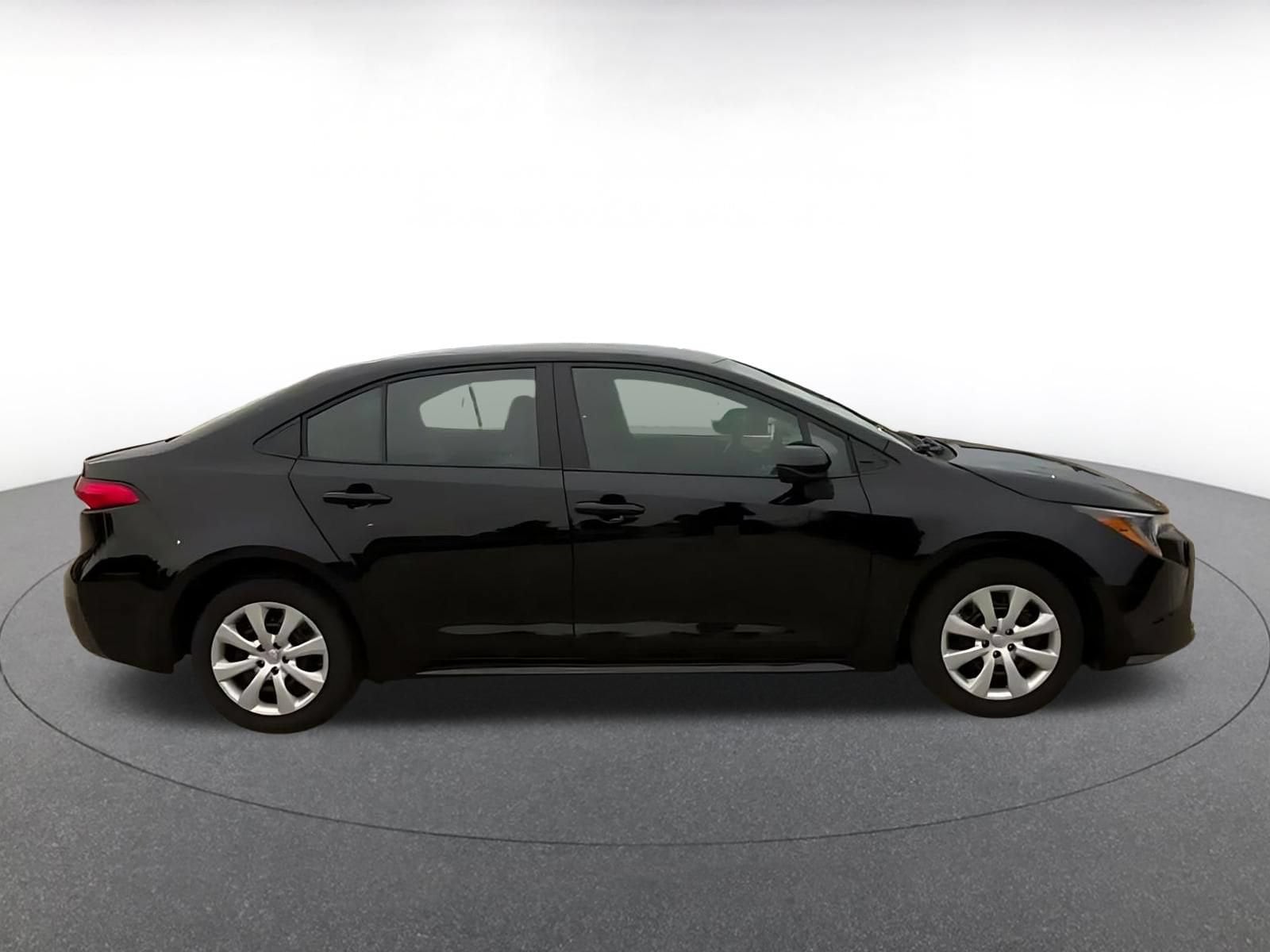 Thumbnail: 2025 Toyota Corolla - 15