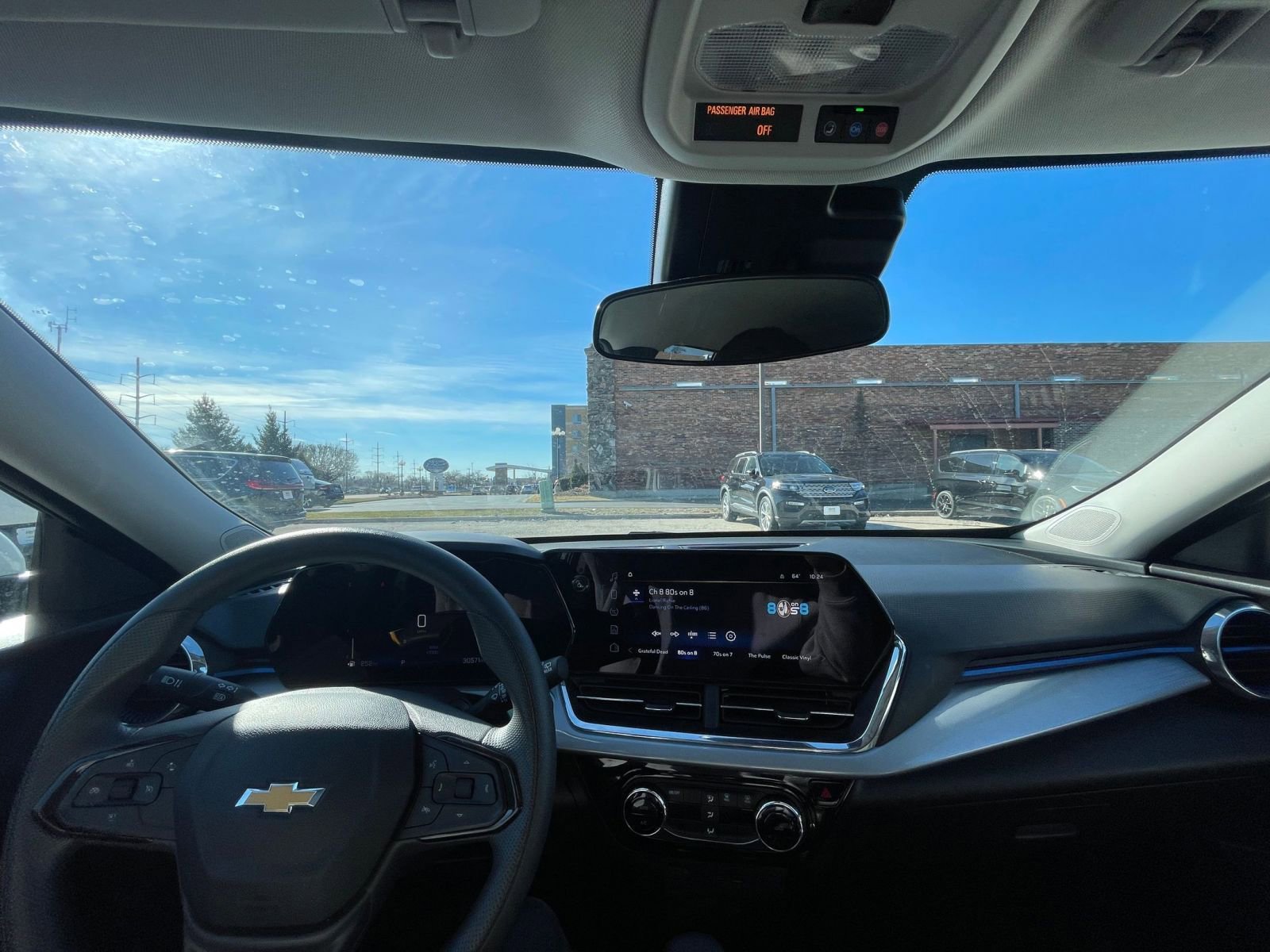 Thumbnail: 2025 Chevrolet Trax - 33