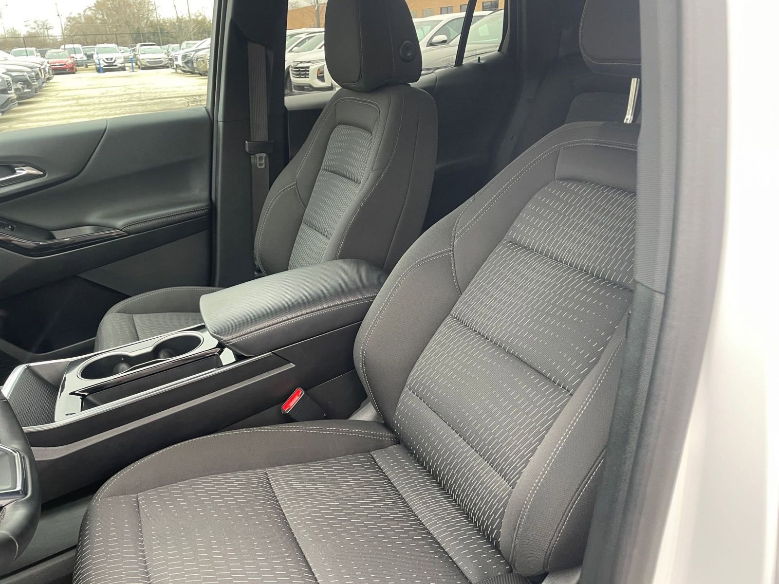 Thumbnail: 2025 Chevrolet Equinox - 35