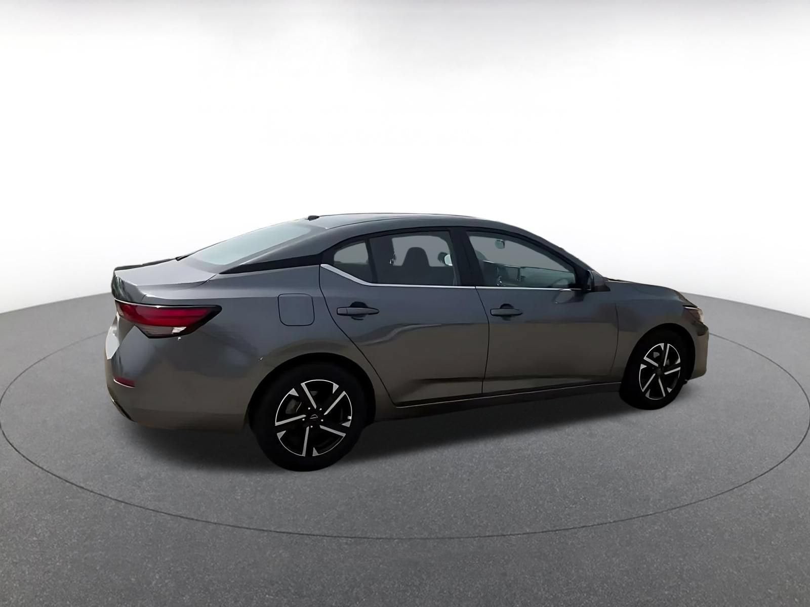 Thumbnail: 2025 Nissan Sentra - 14