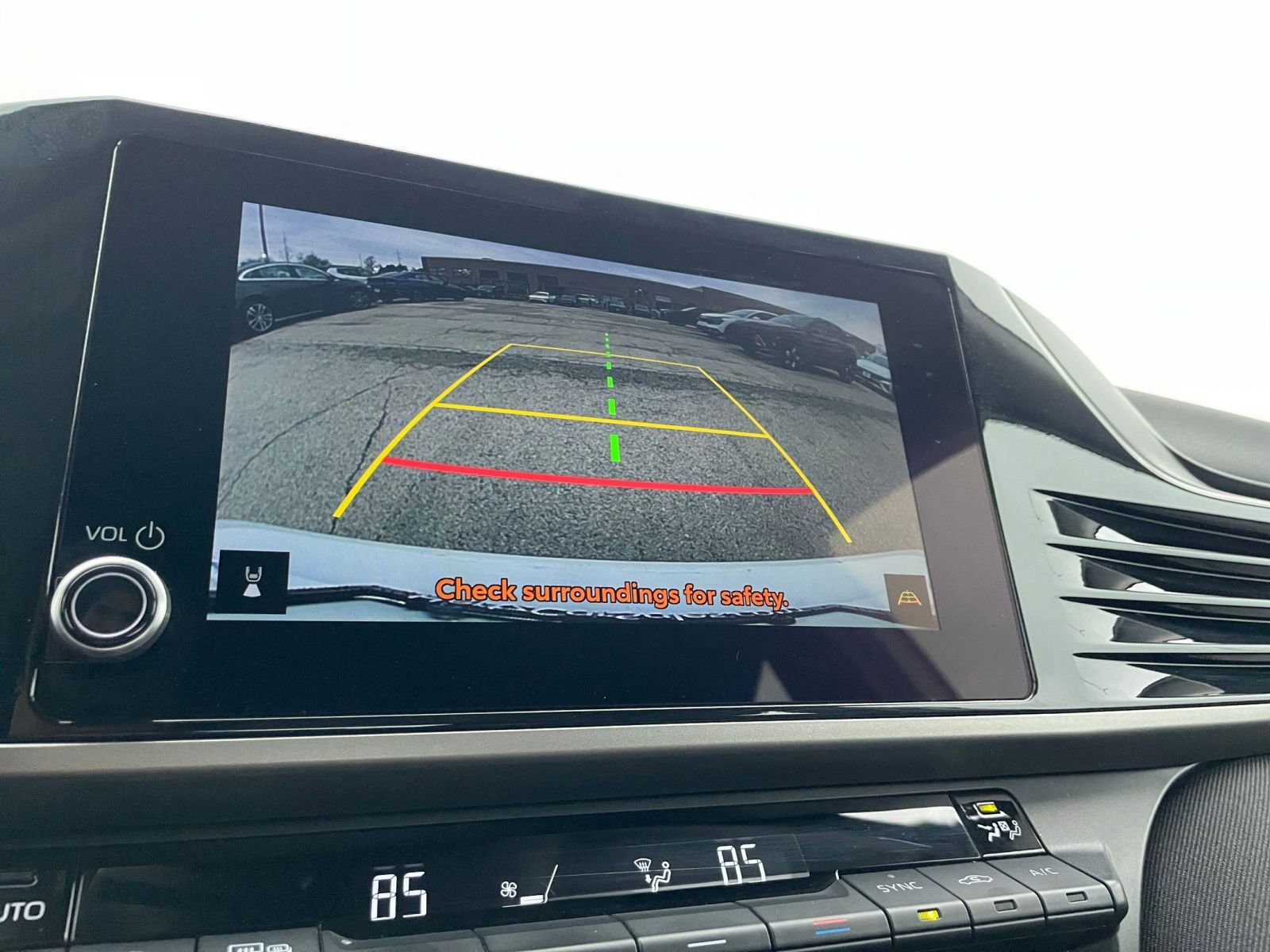 Thumbnail: 2025 Toyota Camry - 22