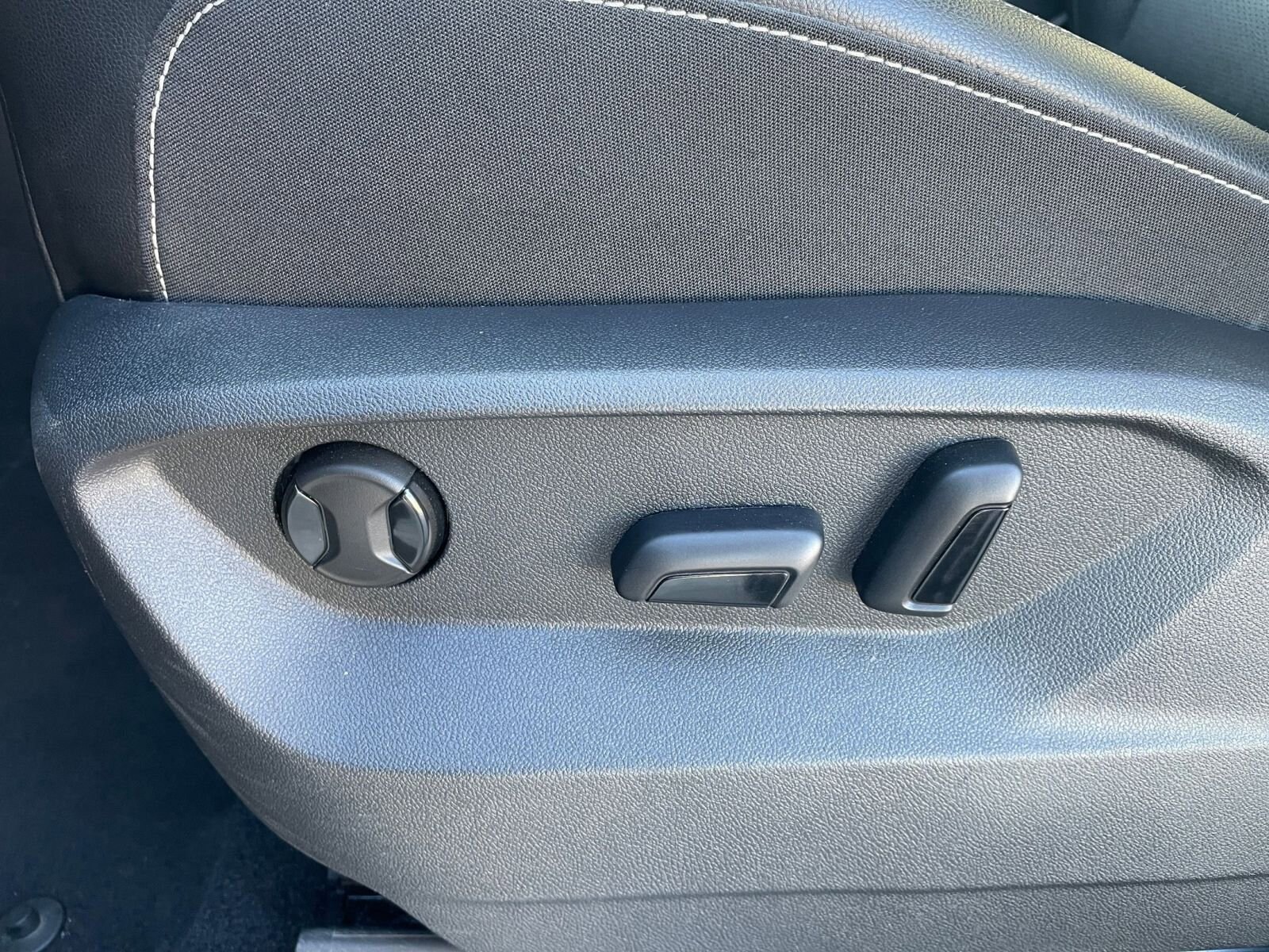 Thumbnail: 2025 Volkswagen Atlas - 23