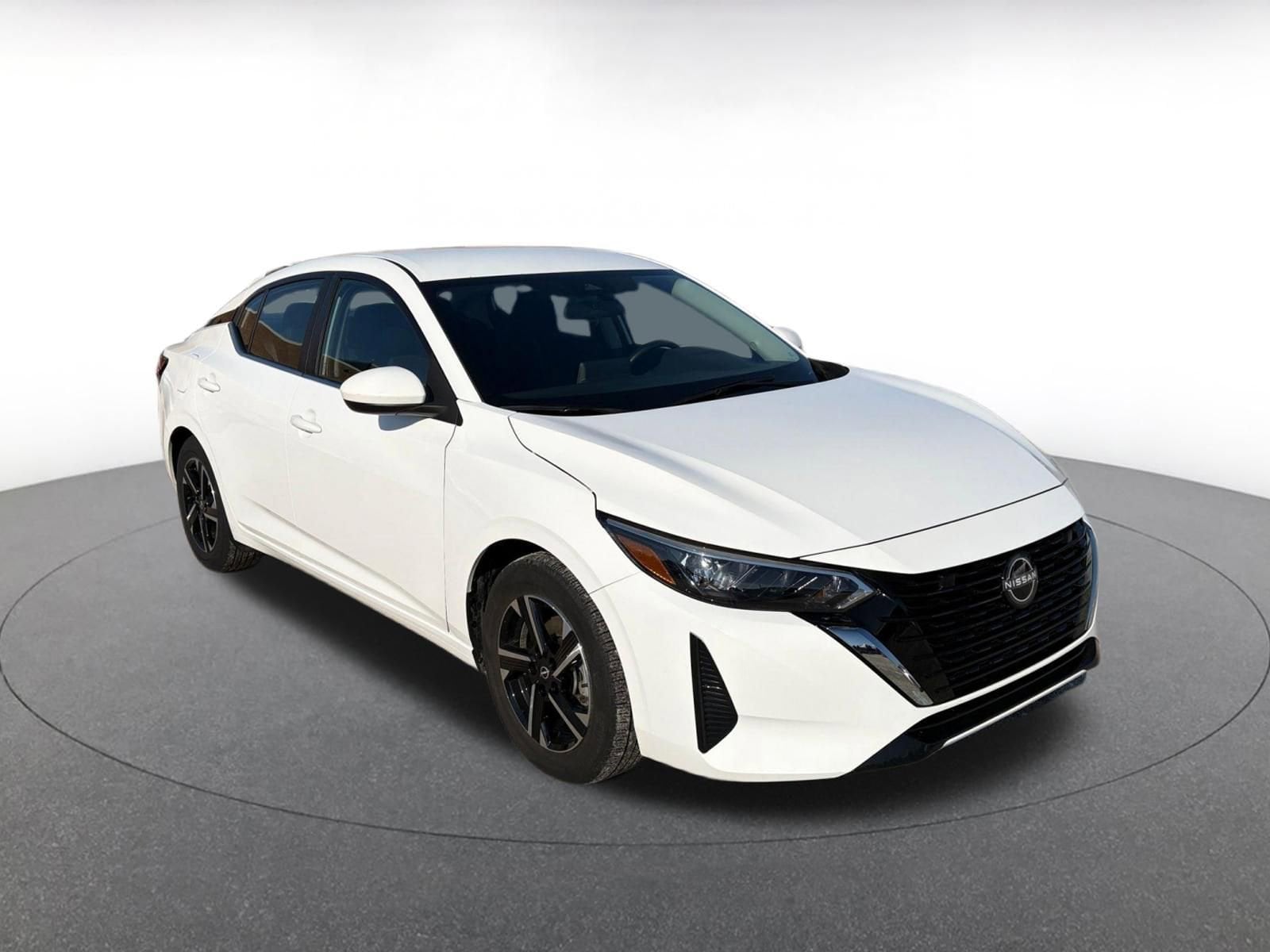 Thumbnail: 2025 Nissan Sentra - 1