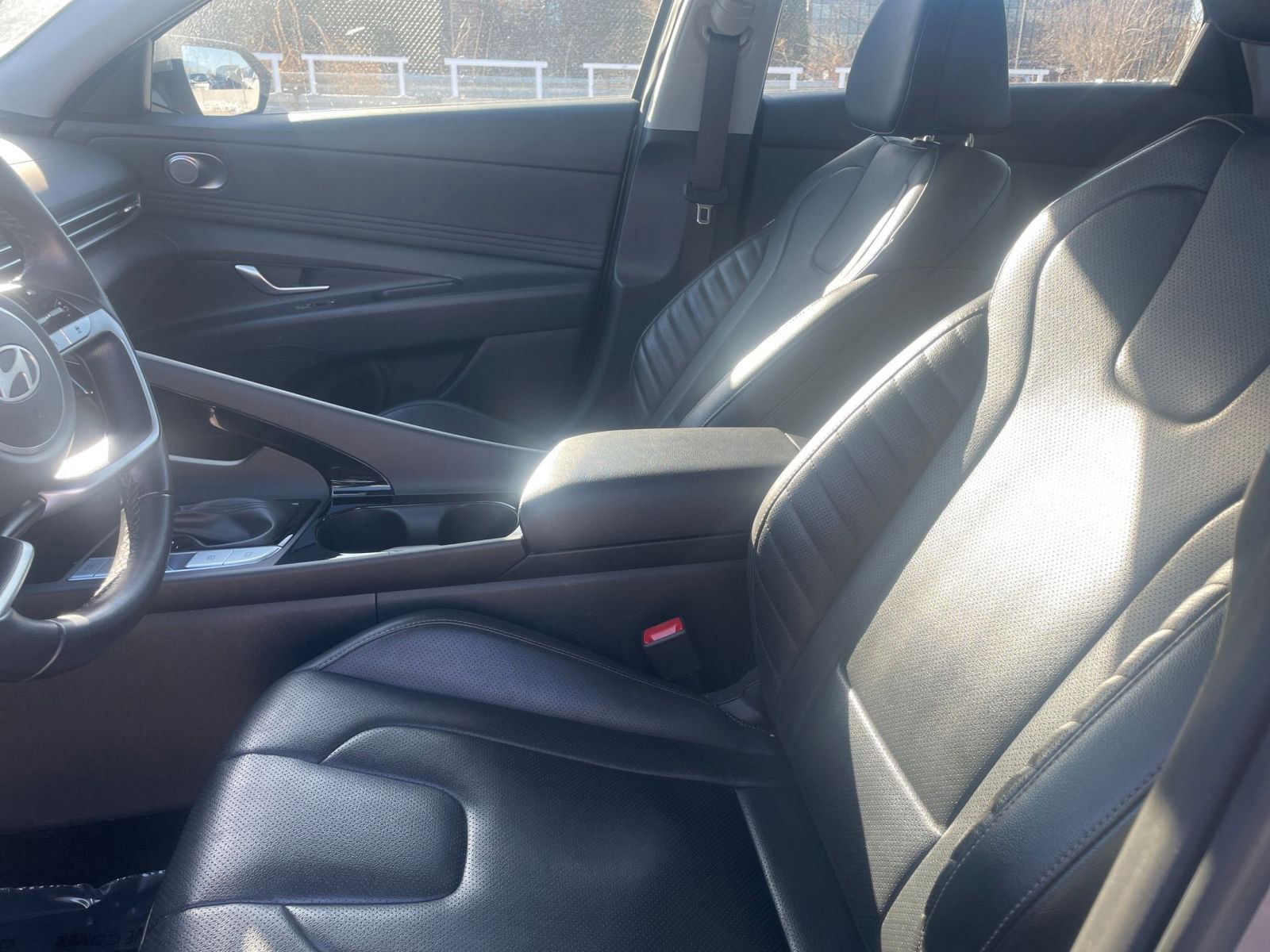 Thumbnail: 2025 Hyundai Elantra - 27