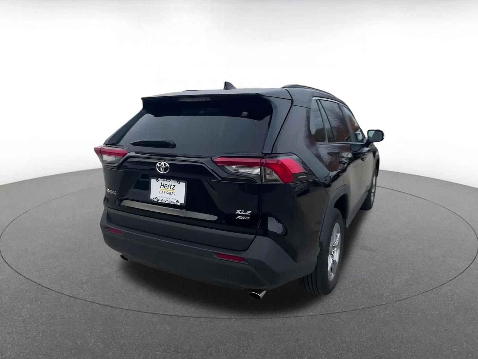 Thumbnail: 2025 Toyota RAV4 - 14