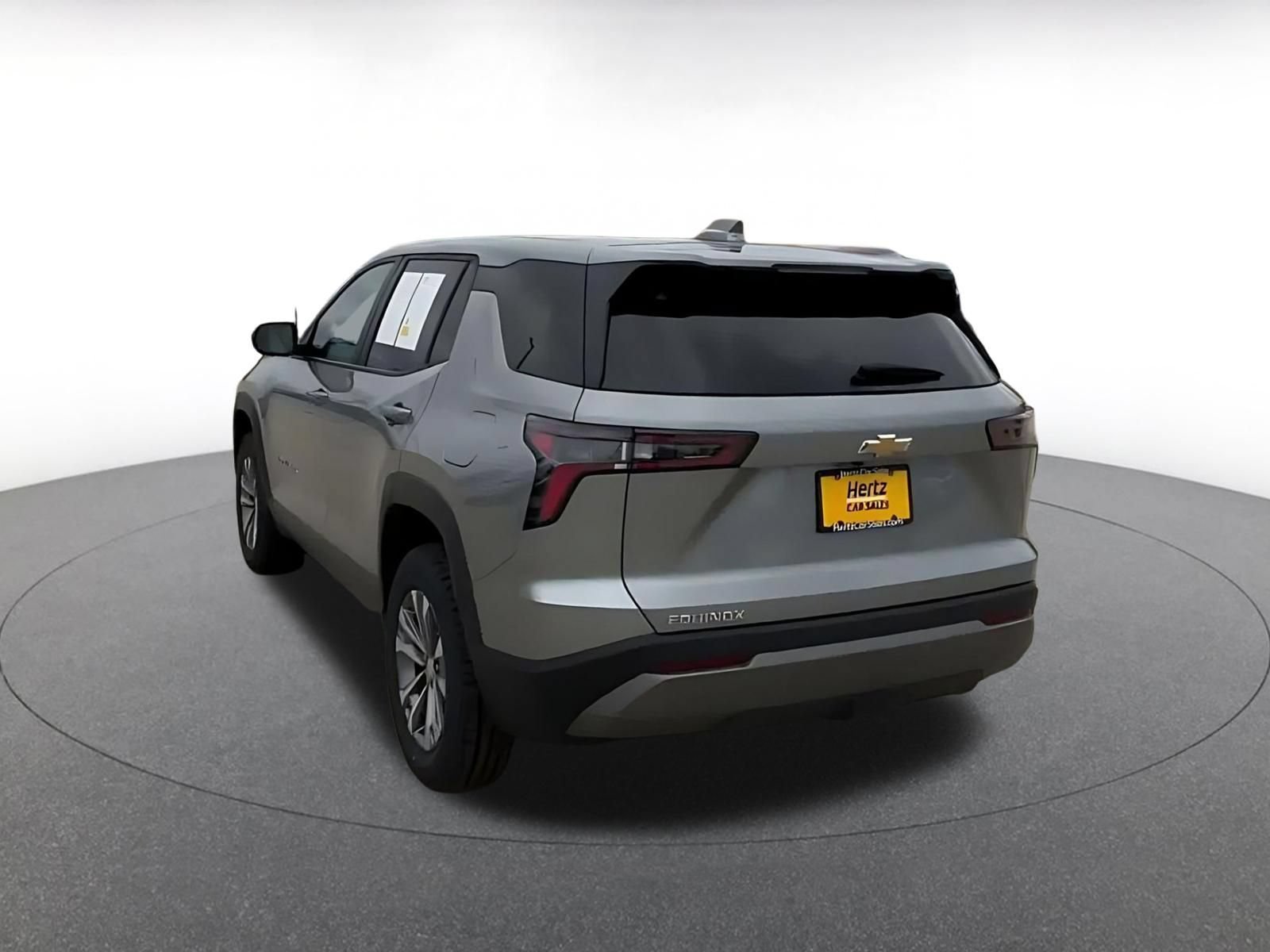 Thumbnail: 2025 Chevrolet Equinox - 10