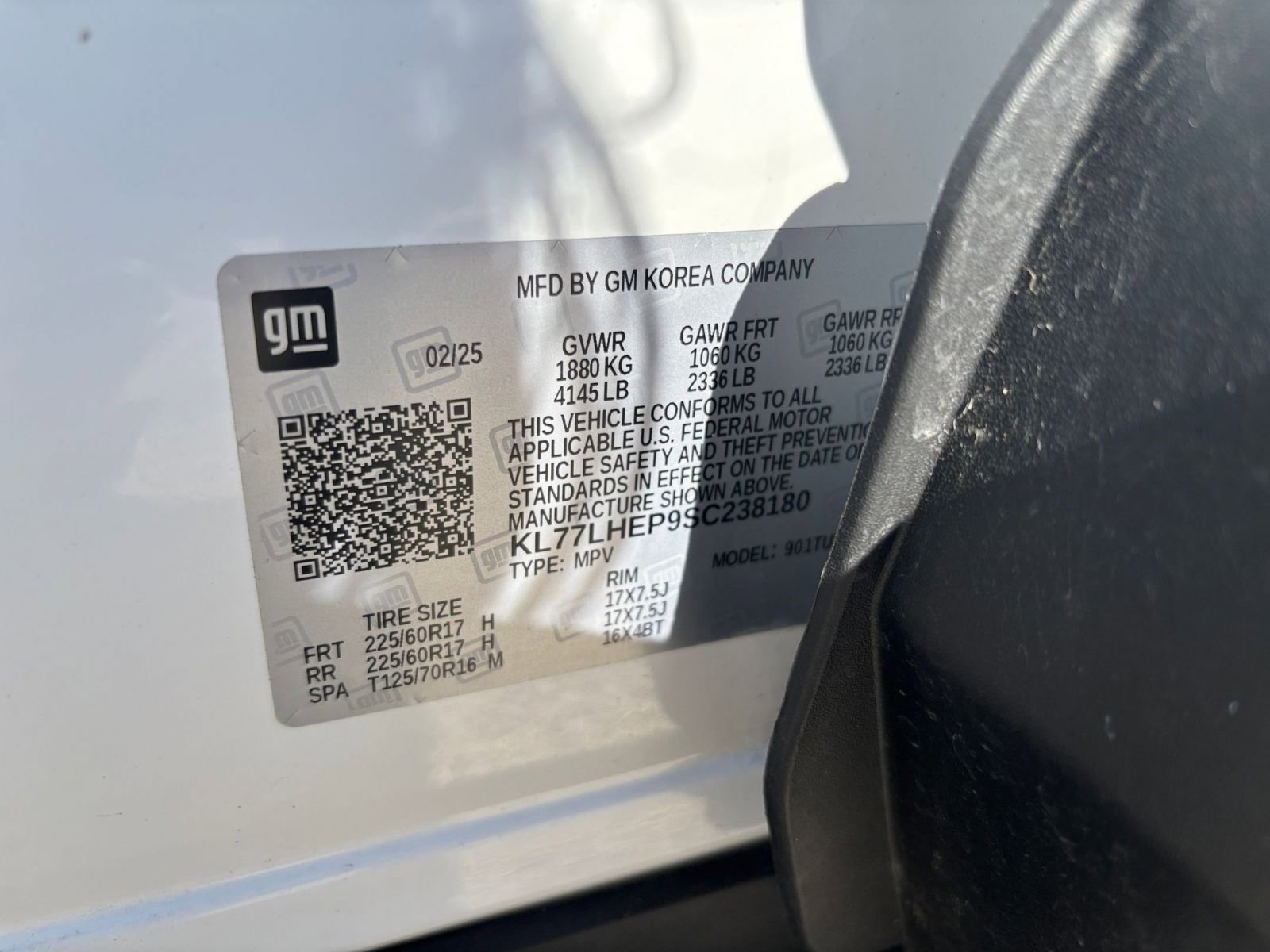 Thumbnail: 2025 Chevrolet Trax - 28