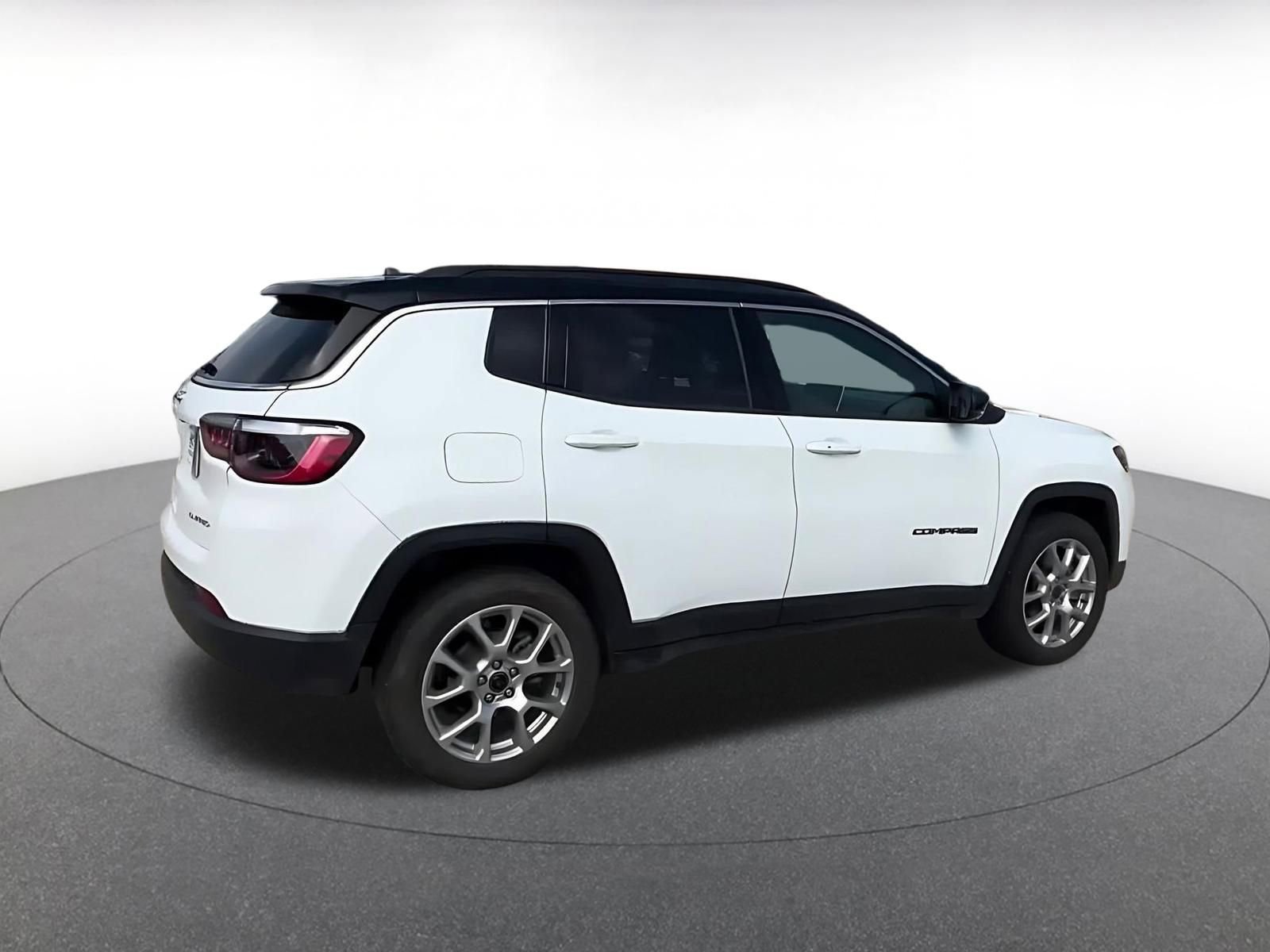 Thumbnail: 2025 Jeep Compass - 15