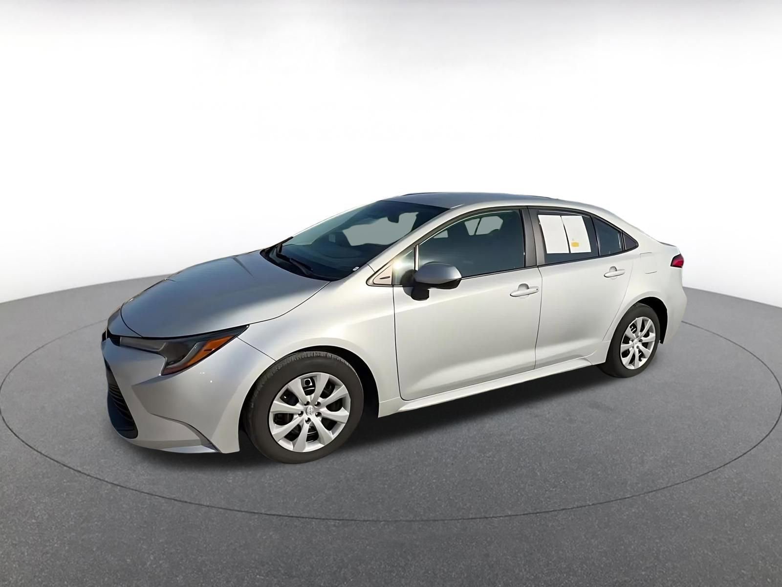 Thumbnail: 2025 Toyota Corolla - 8